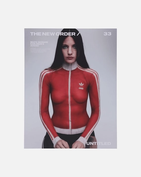 Issue 33: BEATE SKONARE KARLSSON'S AVAVAV