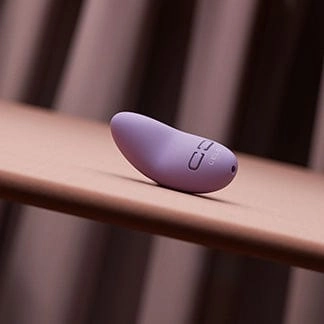 LELO - Lily 3 Vibrating Clit Massager