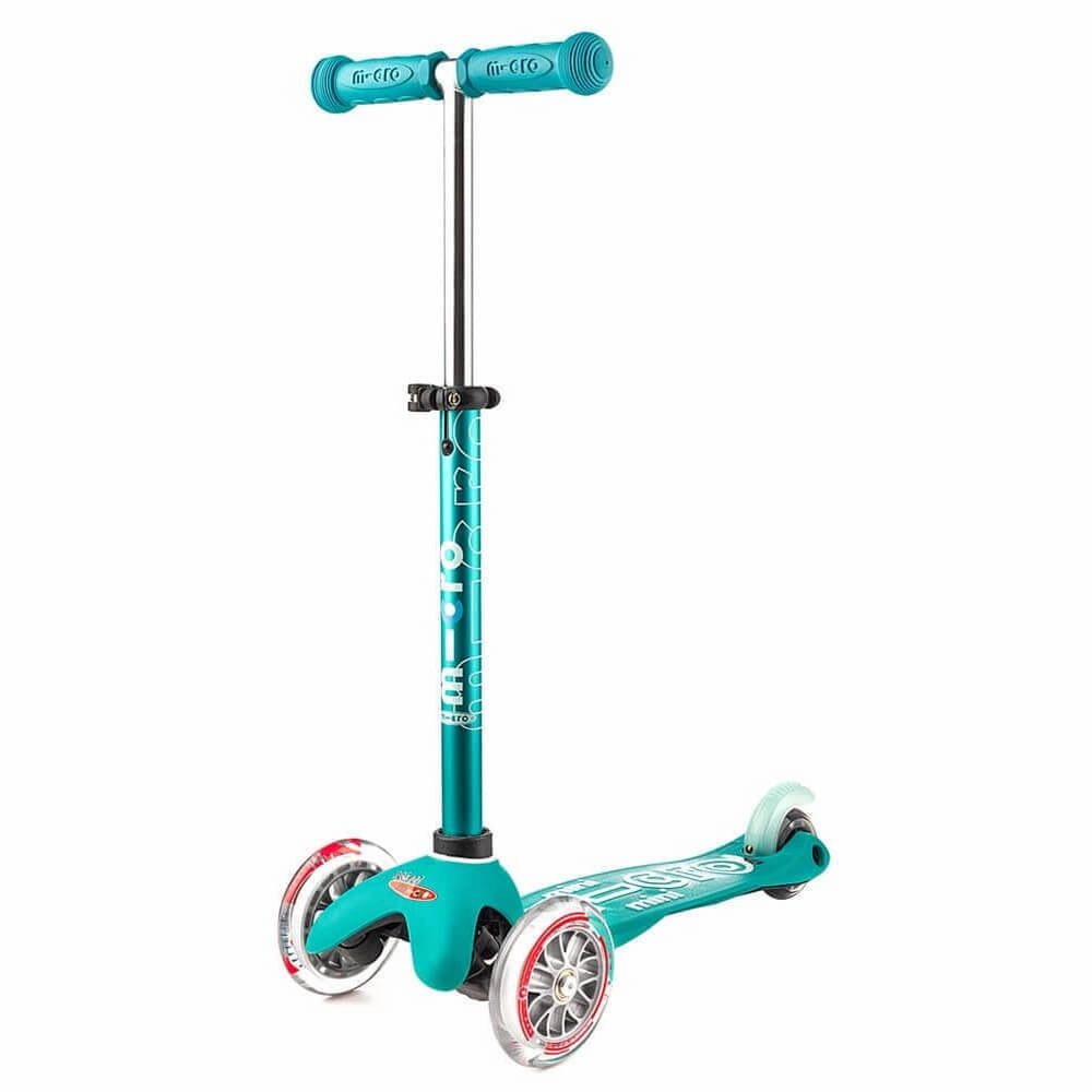 Micro Mini Deluxe Scooter