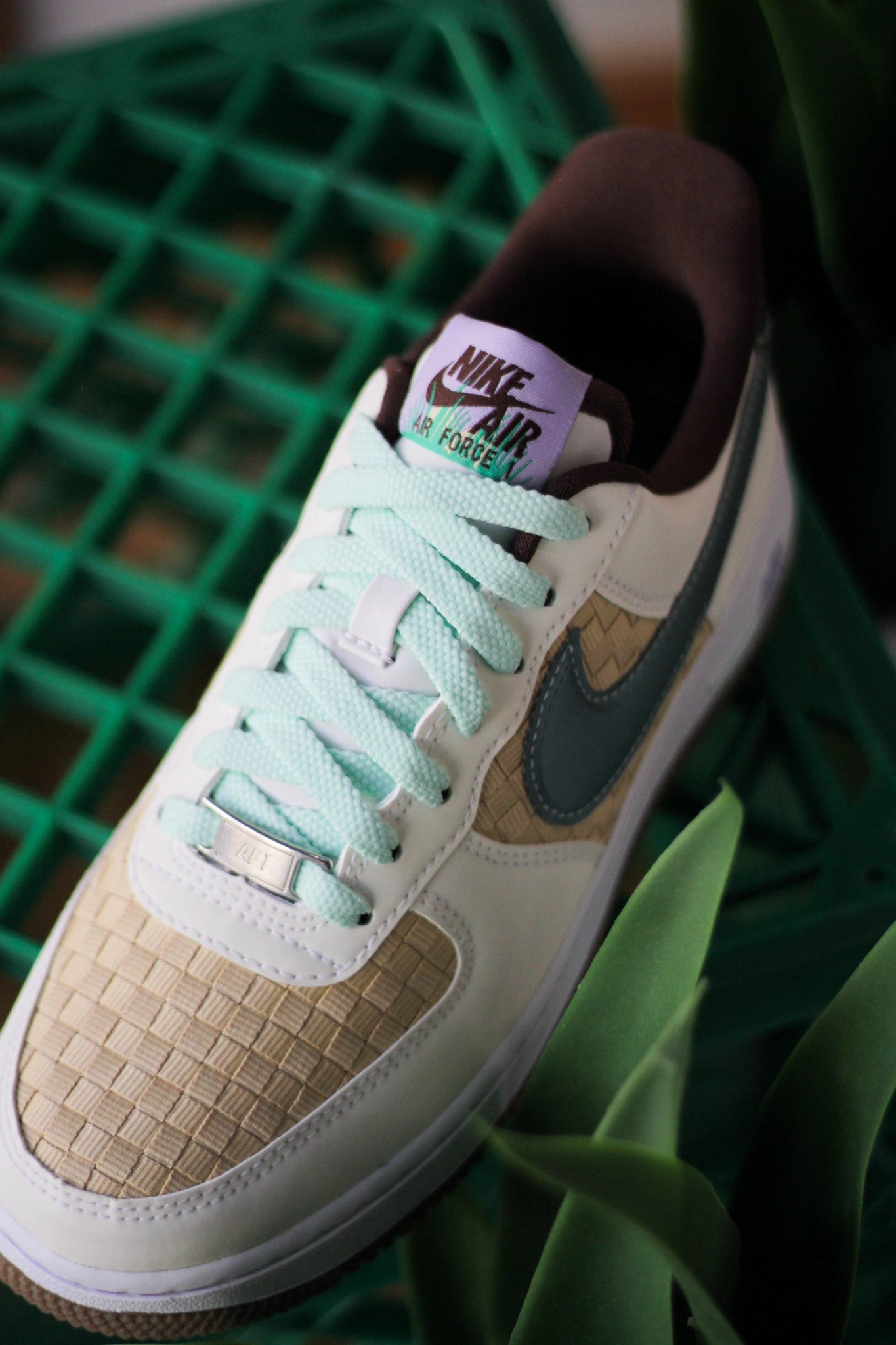 NIKE AIR FORCE 1 RETRO QS SUMMIT WHITE/GLACIER BLUE-MINT FOAM