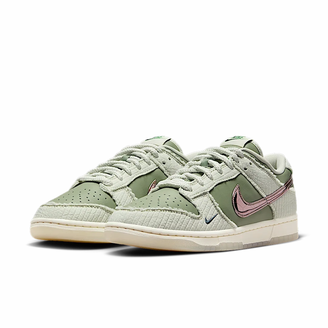 Nike Dunk Low Retro PRM Kyler Murray Be 1 of One