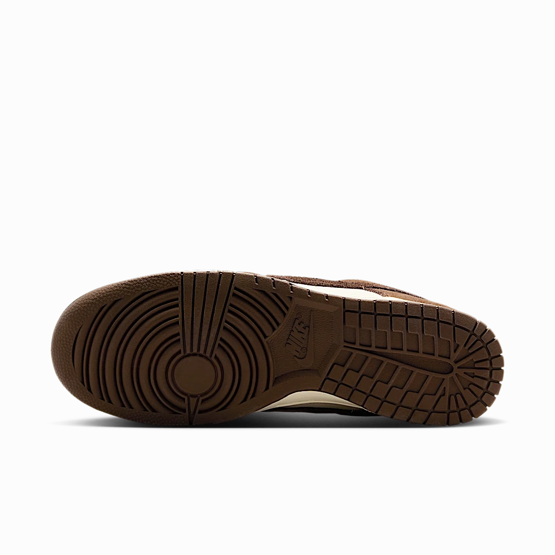 Nike Dunk Low Retro SE Pale Ivory Baroque Brown