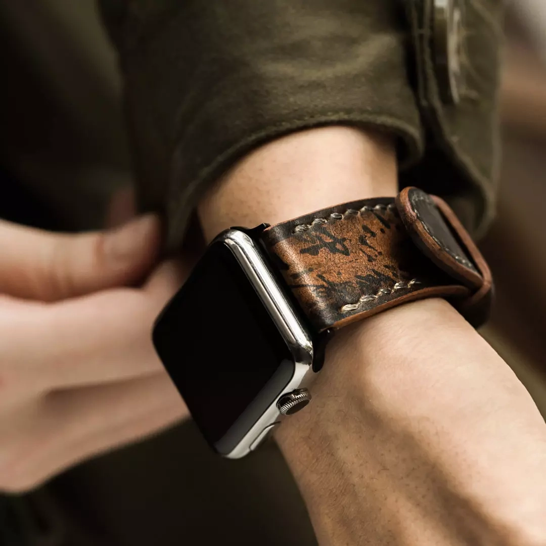 Path of War Calligraphy Handmade Cowhide Leather Strap (for Apple Watch)